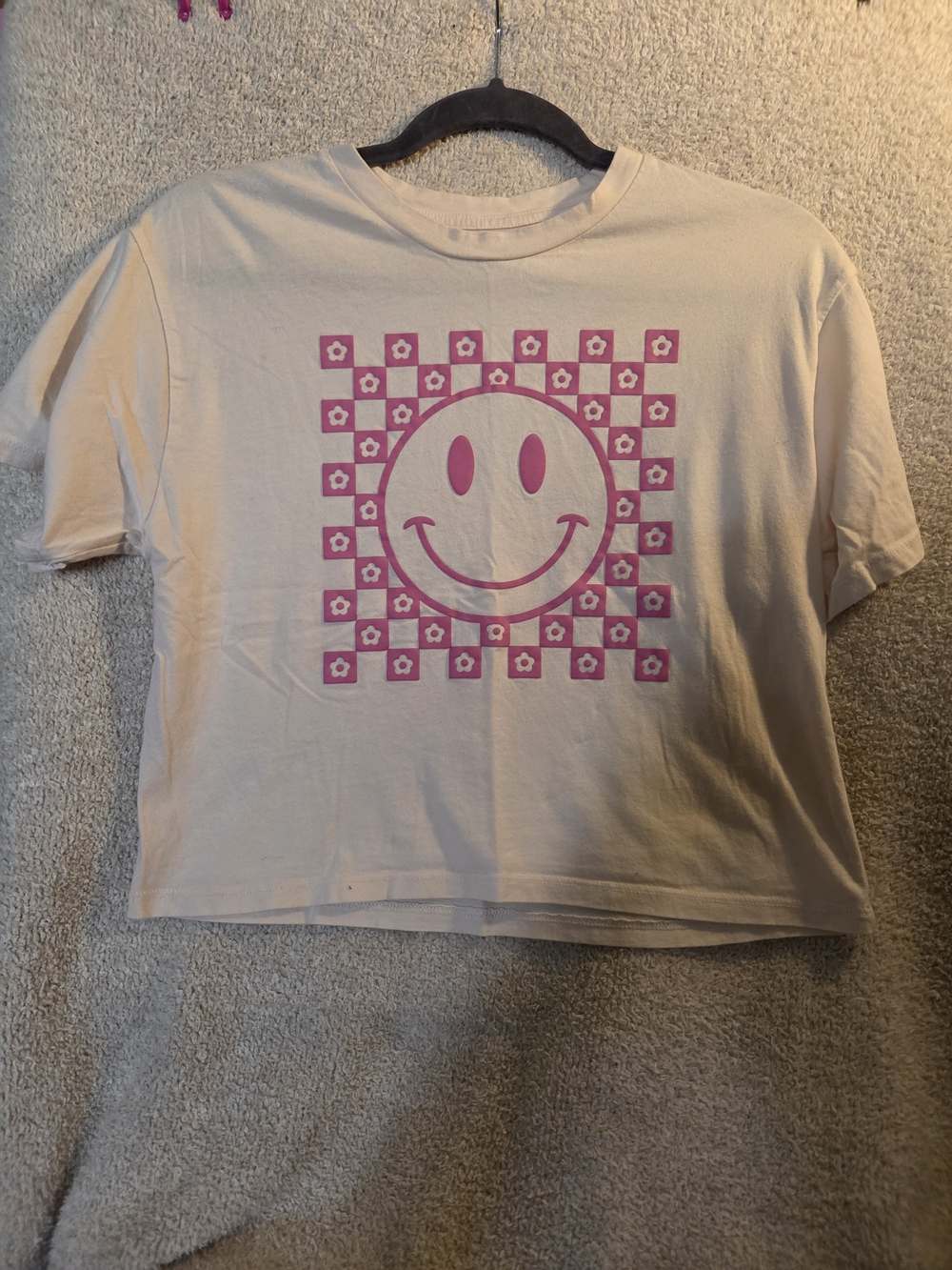 Ladies Graphic Smile Cropped Tee - Pink on Cream